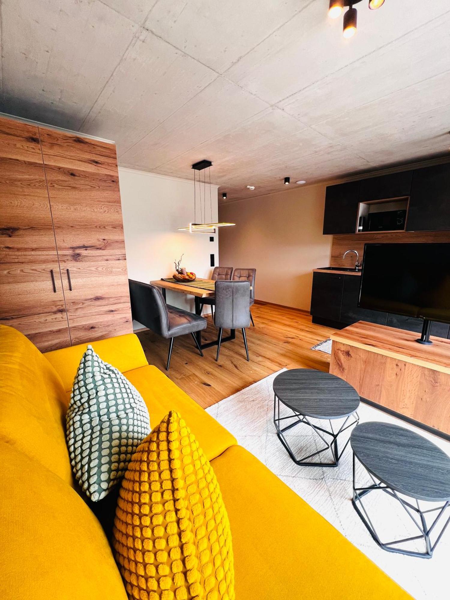 Hoisler'S Appartements Ehrwald Esterno foto